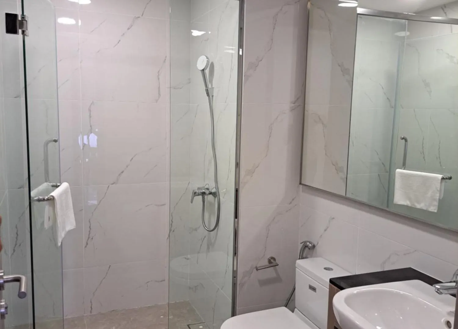 Agile Tulip Service Residence Trx By Kl Kuala Lumpur